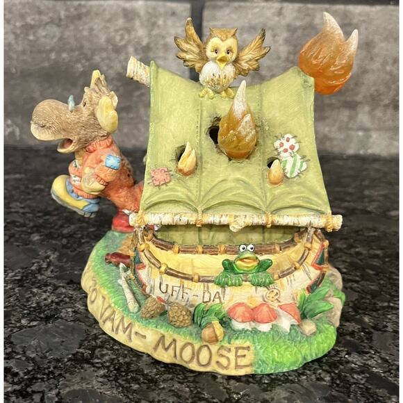 Enesco Moose Creek Crossing “Time to Vam-Moose” 1996 Nightlight #260746 - Picture 7 of 13